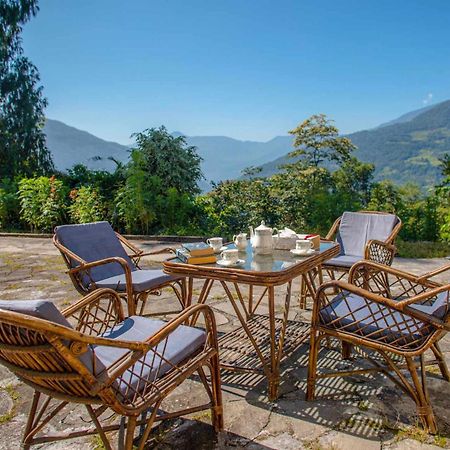 La Ipsing Farm By Stayvista - 3 Bhk Villa With Balcony, Mountain View, Indoor Games, And Pet Friendly Samdong Εξωτερικό φωτογραφία