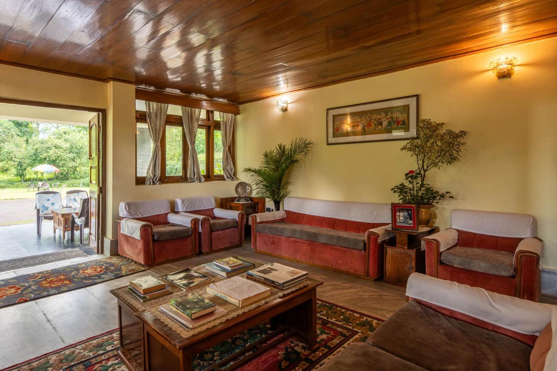 La Ipsing Farm By Stayvista - 3 Bhk Villa With Balcony, Mountain View, Indoor Games, And Pet Friendly Samdong Εξωτερικό φωτογραφία