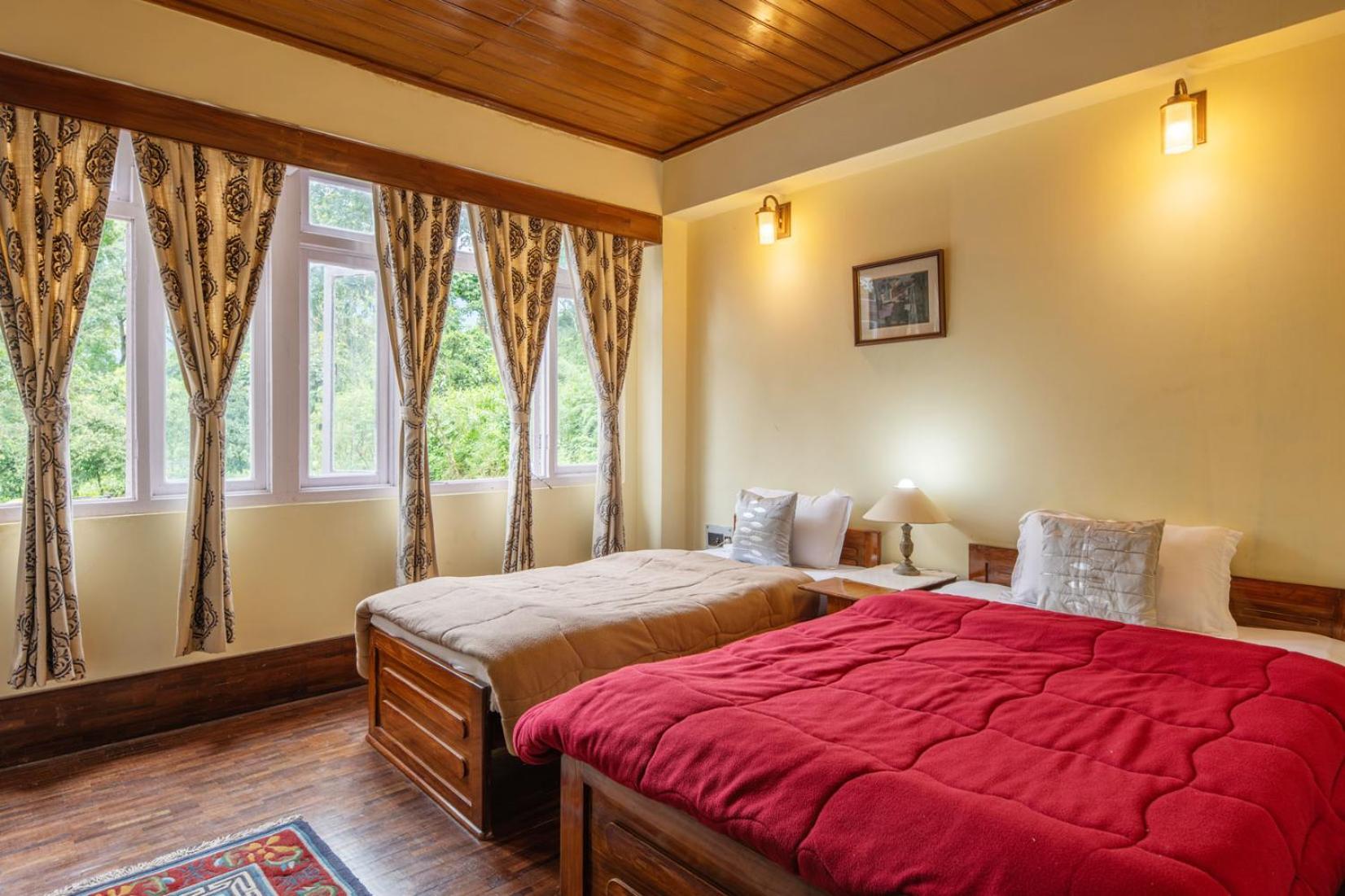 La Ipsing Farm By Stayvista - 3 Bhk Villa With Balcony, Mountain View, Indoor Games, And Pet Friendly Samdong Εξωτερικό φωτογραφία