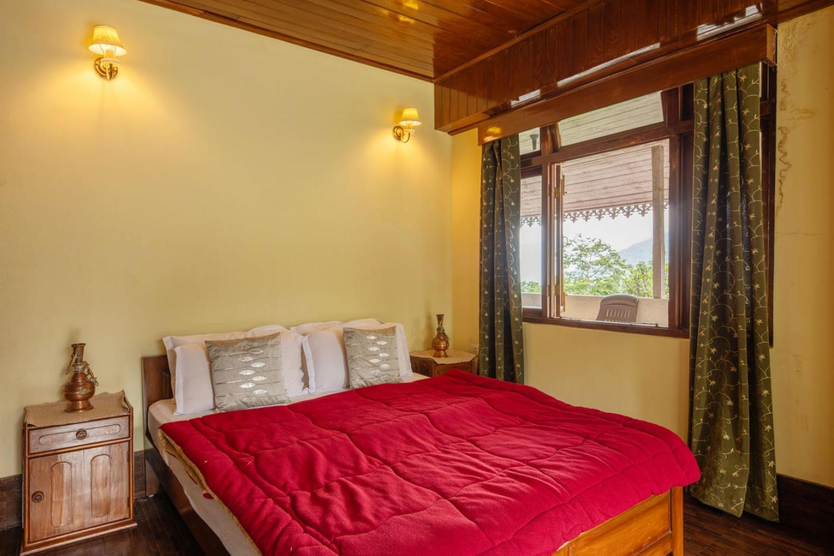 La Ipsing Farm By Stayvista - 3 Bhk Villa With Balcony, Mountain View, Indoor Games, And Pet Friendly Samdong Εξωτερικό φωτογραφία