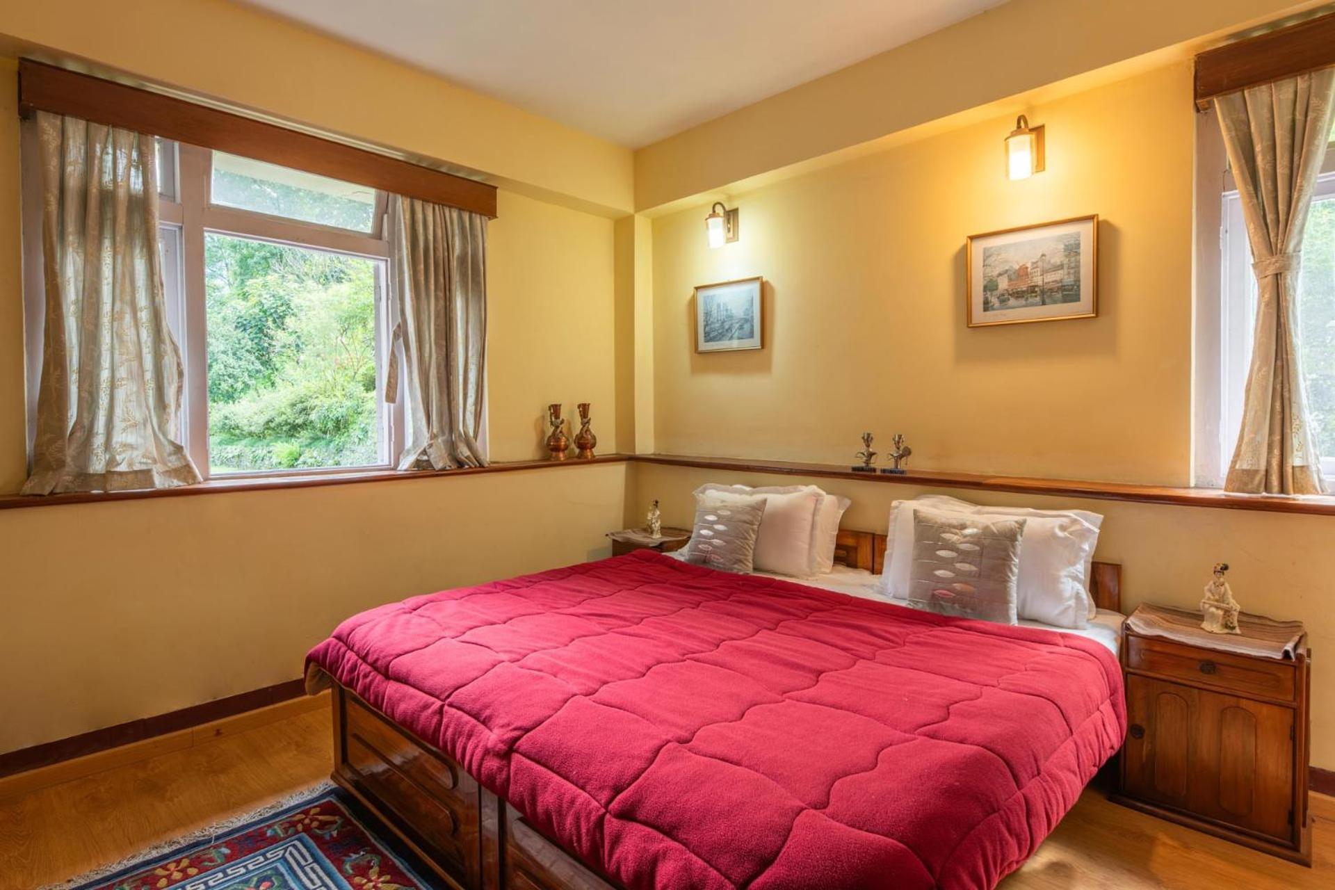 La Ipsing Farm By Stayvista - 3 Bhk Villa With Balcony, Mountain View, Indoor Games, And Pet Friendly Samdong Εξωτερικό φωτογραφία